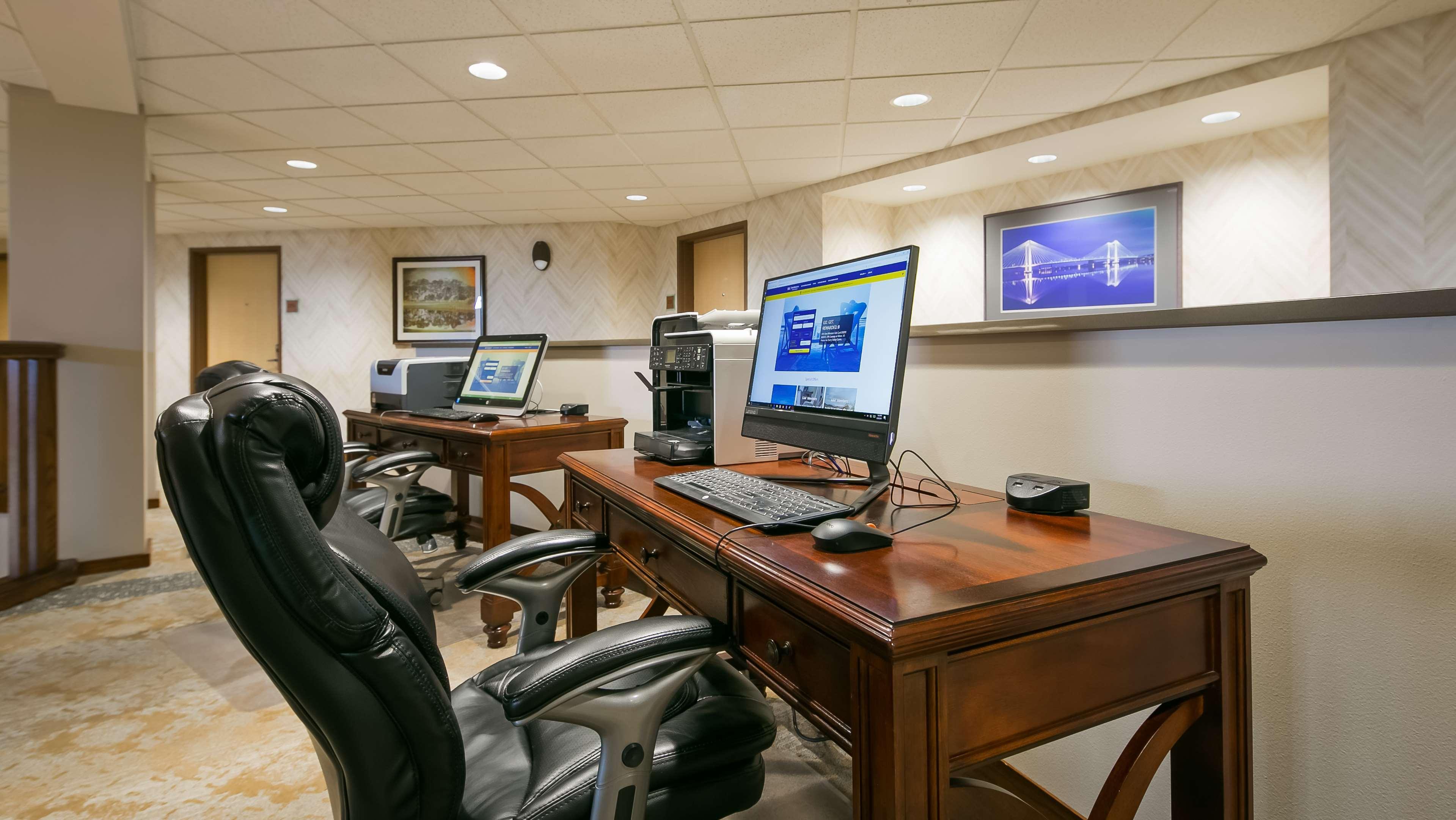 Best Western Plus Kennewick Inn Экстерьер фото