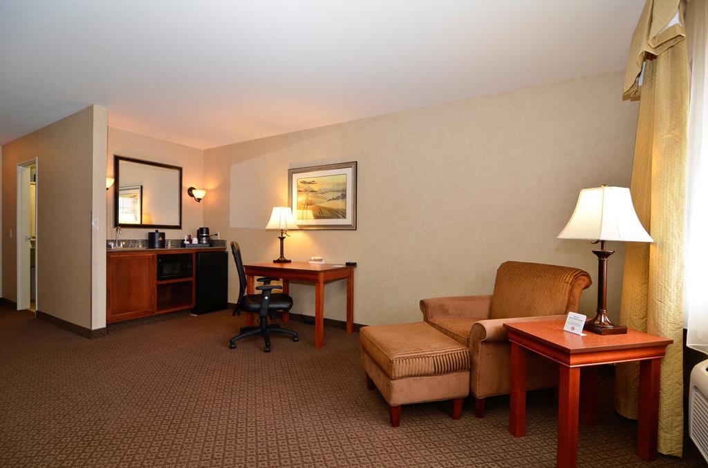 Best Western Plus Kennewick Inn Экстерьер фото